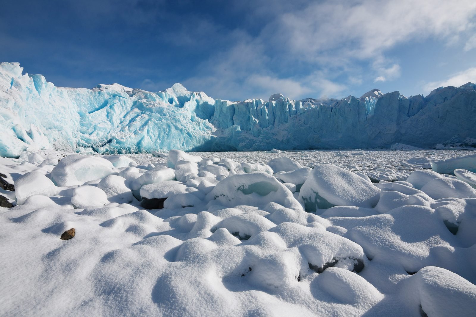 Nieve sobre el hielo vivo