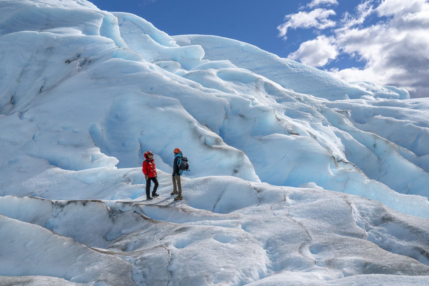 Cruzando el campo de hielo