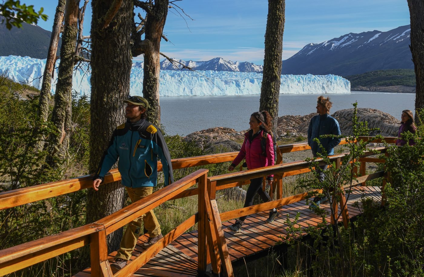 Pasarelas de aproximación al glaciar